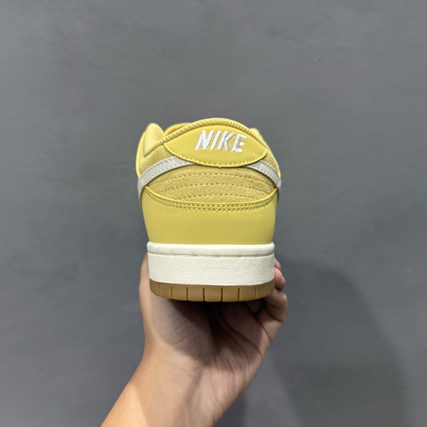 Nike SB Dunk Low pro 独家版型蒸餾加工帶來的是更好的视觉和脚感体验 FJ1674-700