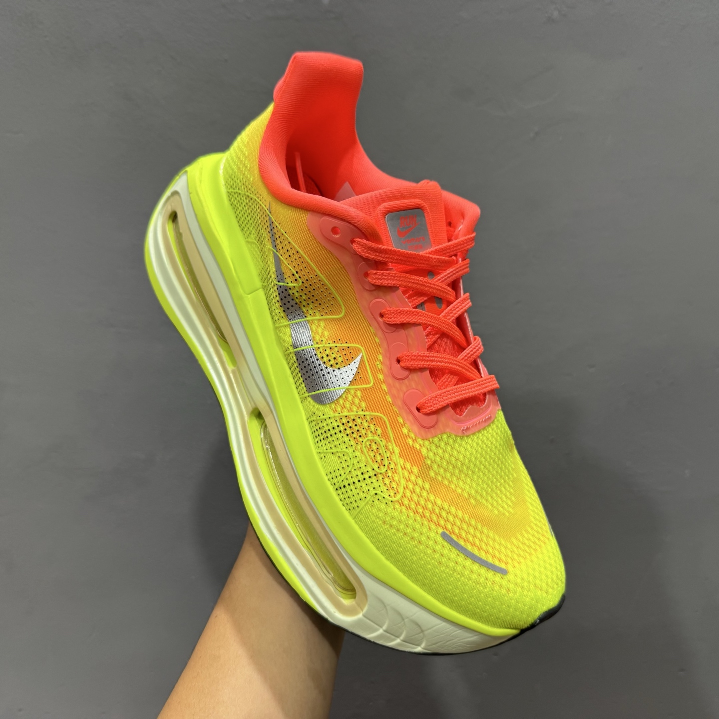 Nike Vomero premium Air气垫40周年 舒适百搭防滑耐磨 支撑缓震低帮 休闲跑步鞋 FM8453-019