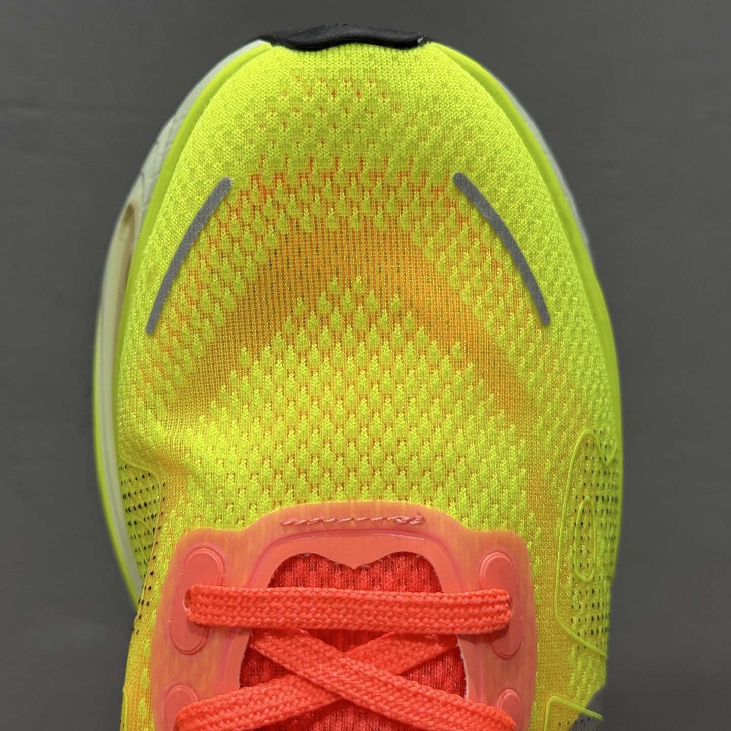 Nike Vomero premium Air气垫40周年 舒适百搭防滑耐磨 支撑缓震低帮 休闲跑步鞋 FM8453-019