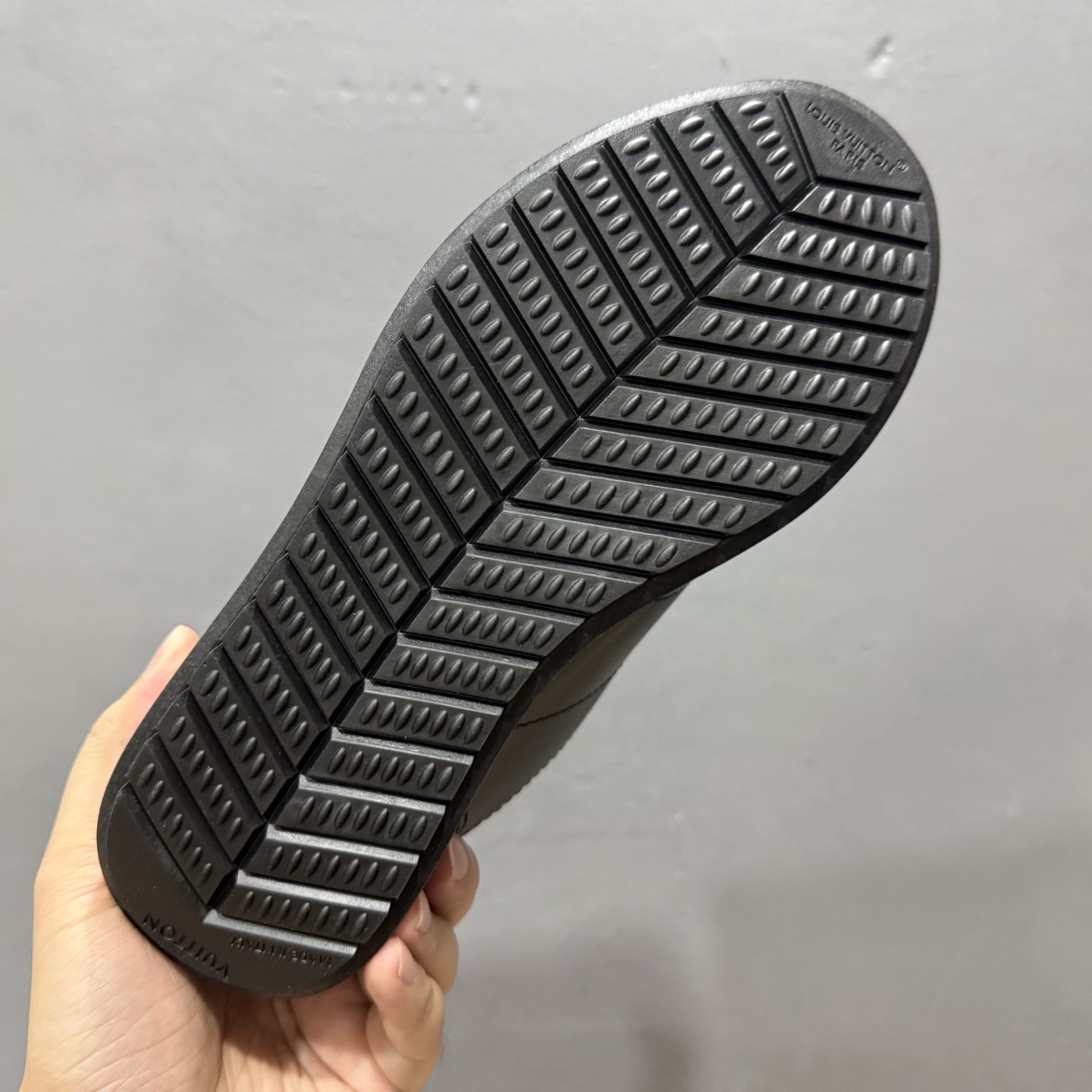 新款出货 外贸专供版本 Nigo x Louis Vuitton LV联名款 阿甘 低帮运动休闲鞋