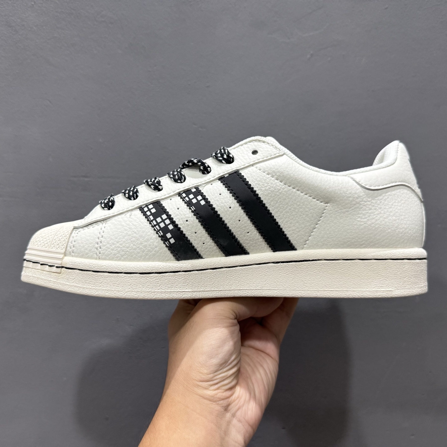 AD Originals Superstar x Stussy 白黑 SD6816