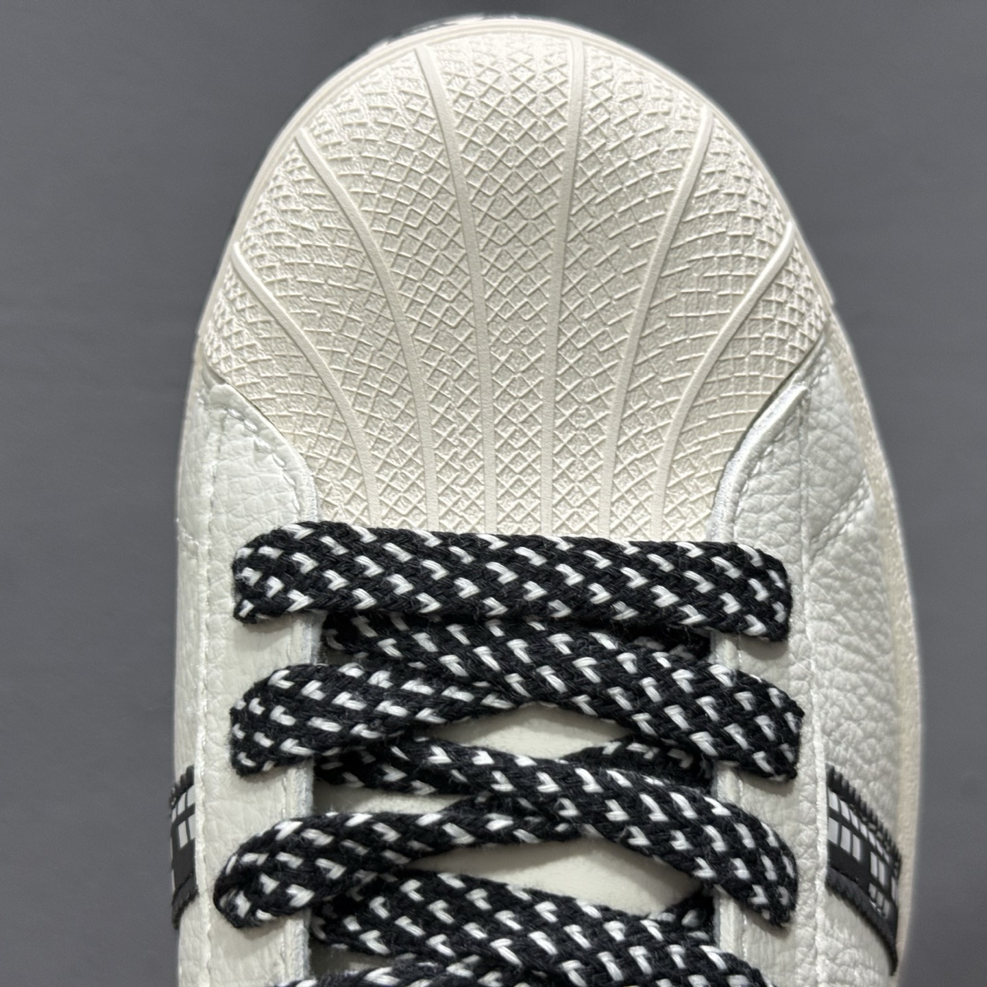 AD Originals Superstar x Stussy 白黑 SD6816