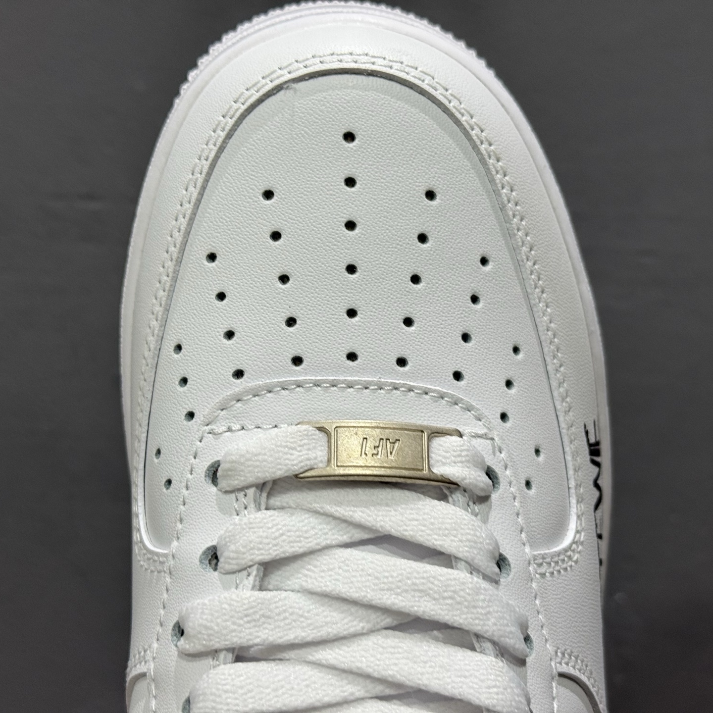 Nike Air Force 1'07 Low 捣蛋鬼 空军一号低帮休闲板鞋 ZH0316-096