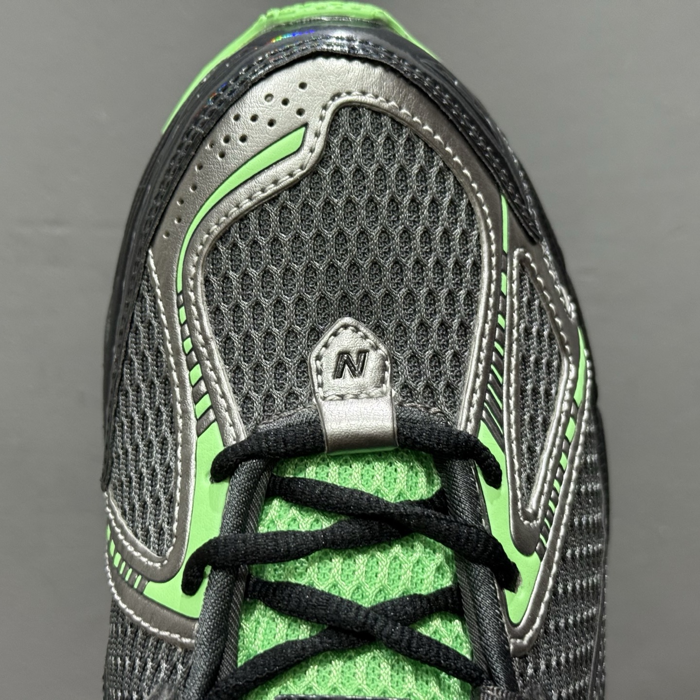 New Balance 1906系列复古老爹风休闲运动慢跑鞋 U1906RCT