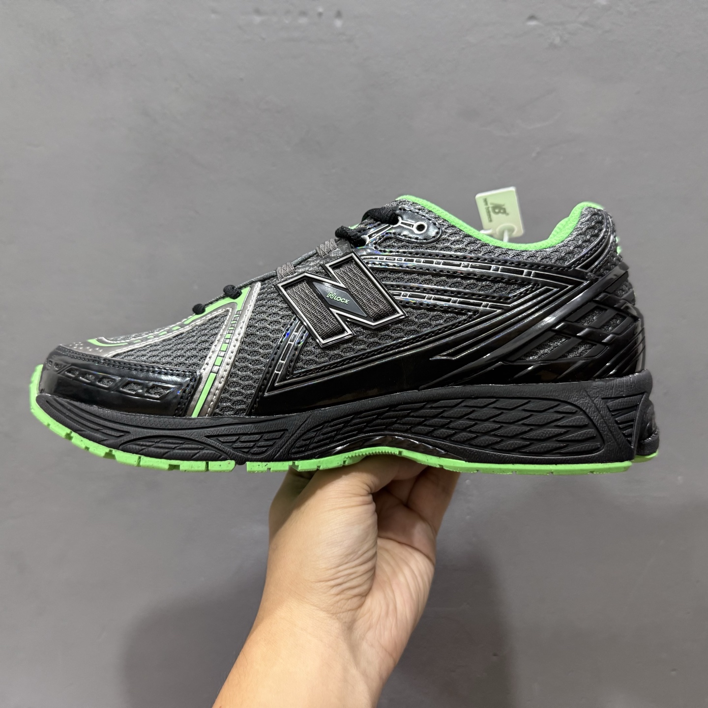 New Balance 1906系列复古老爹风休闲运动慢跑鞋 U1906RCT