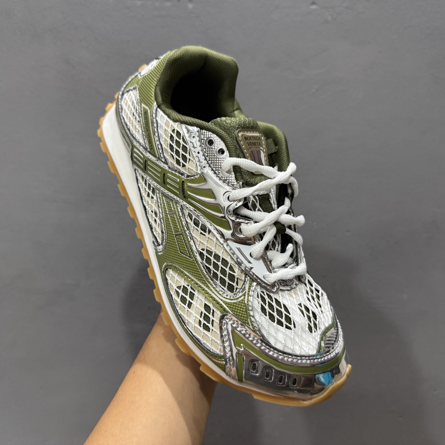 Bottega Veneta葆蝶家 Orbit 织物 圆头系带跑鞋