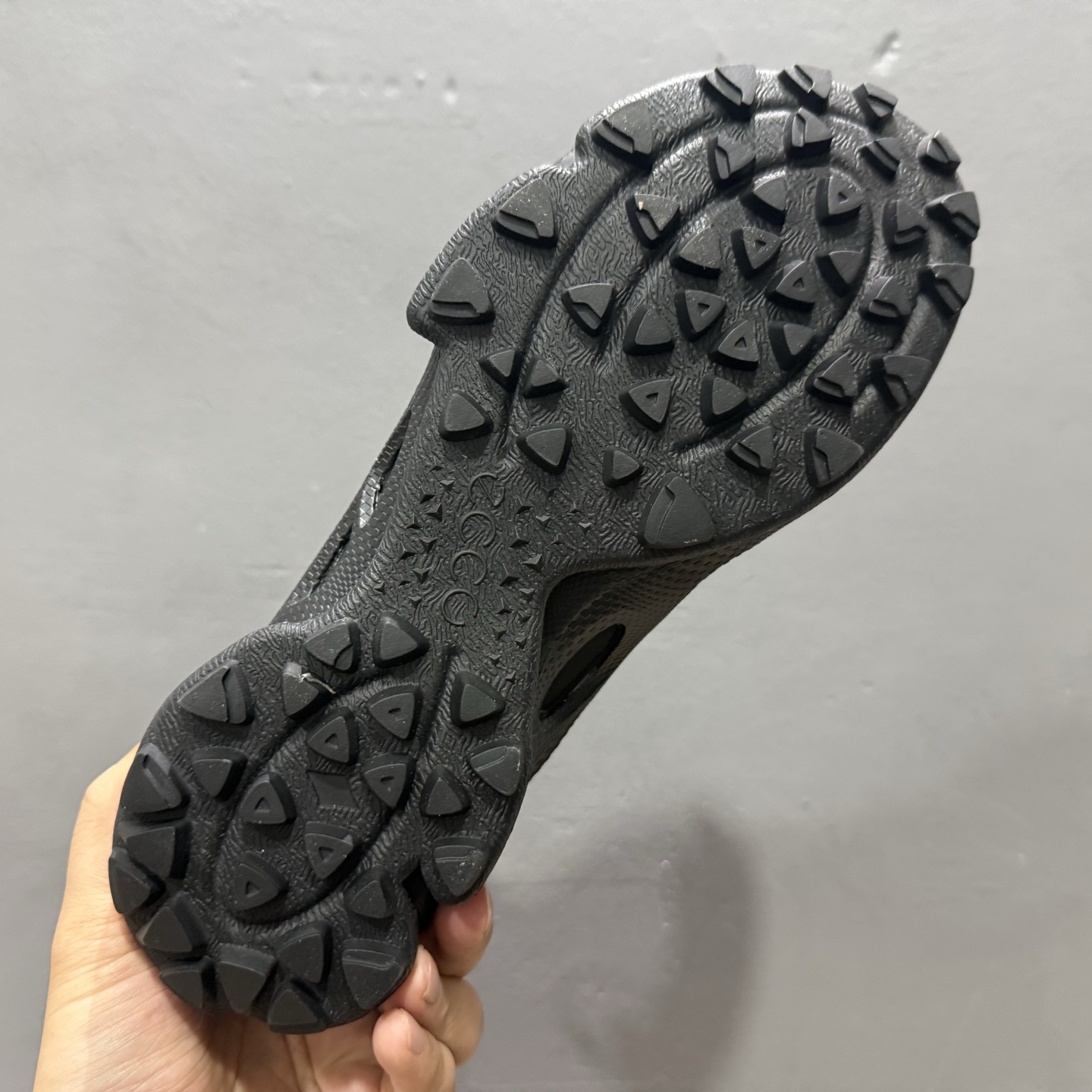 ECCO爱步老爹鞋男士夏季新款 全头层百搭潮流户外运动鞋 837594