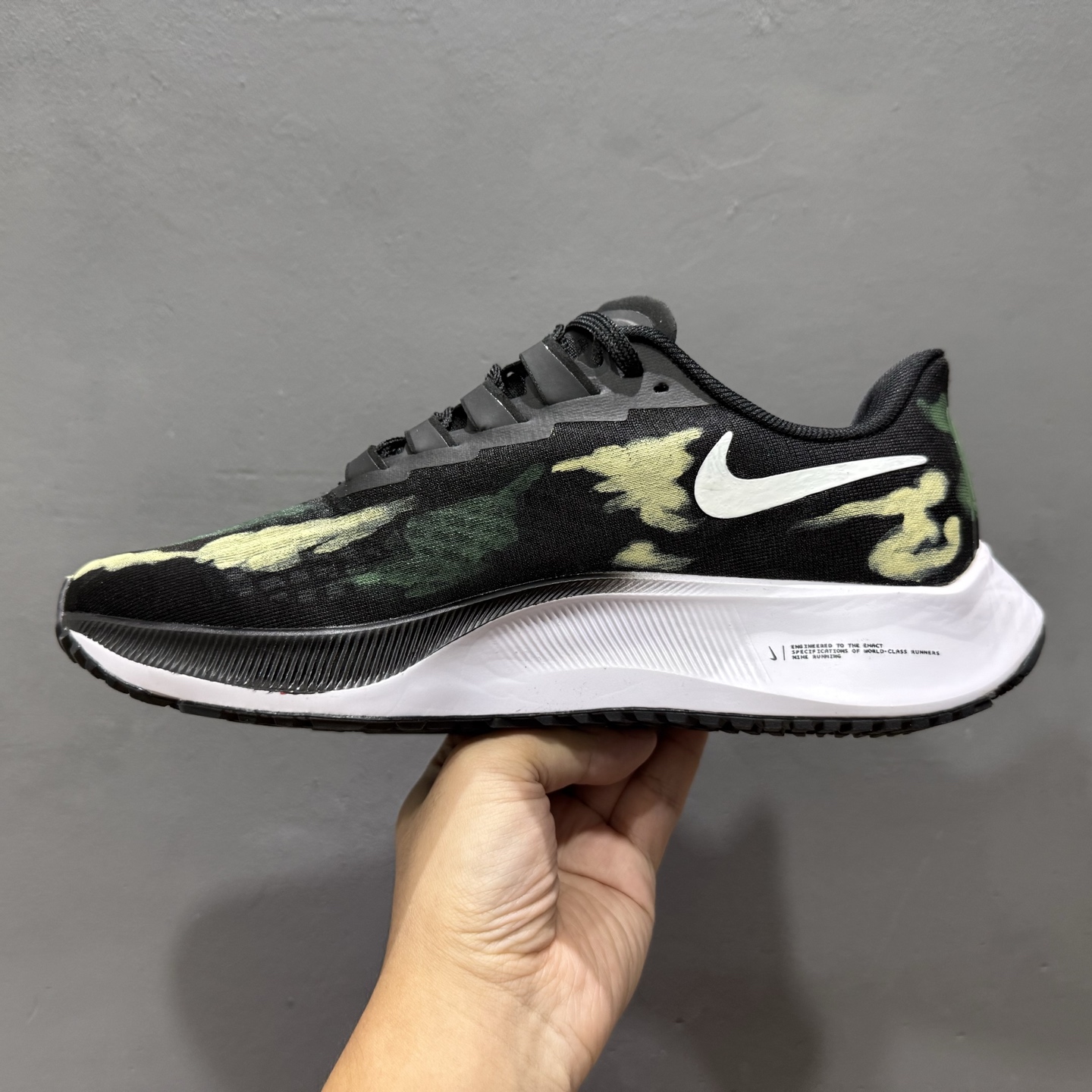 独家实拍 定制球鞋Nike Pegasus 37虐杀原形 手绘潮流 简约 百搭防滑耐磨低帮跑步鞋 BQ9647-022