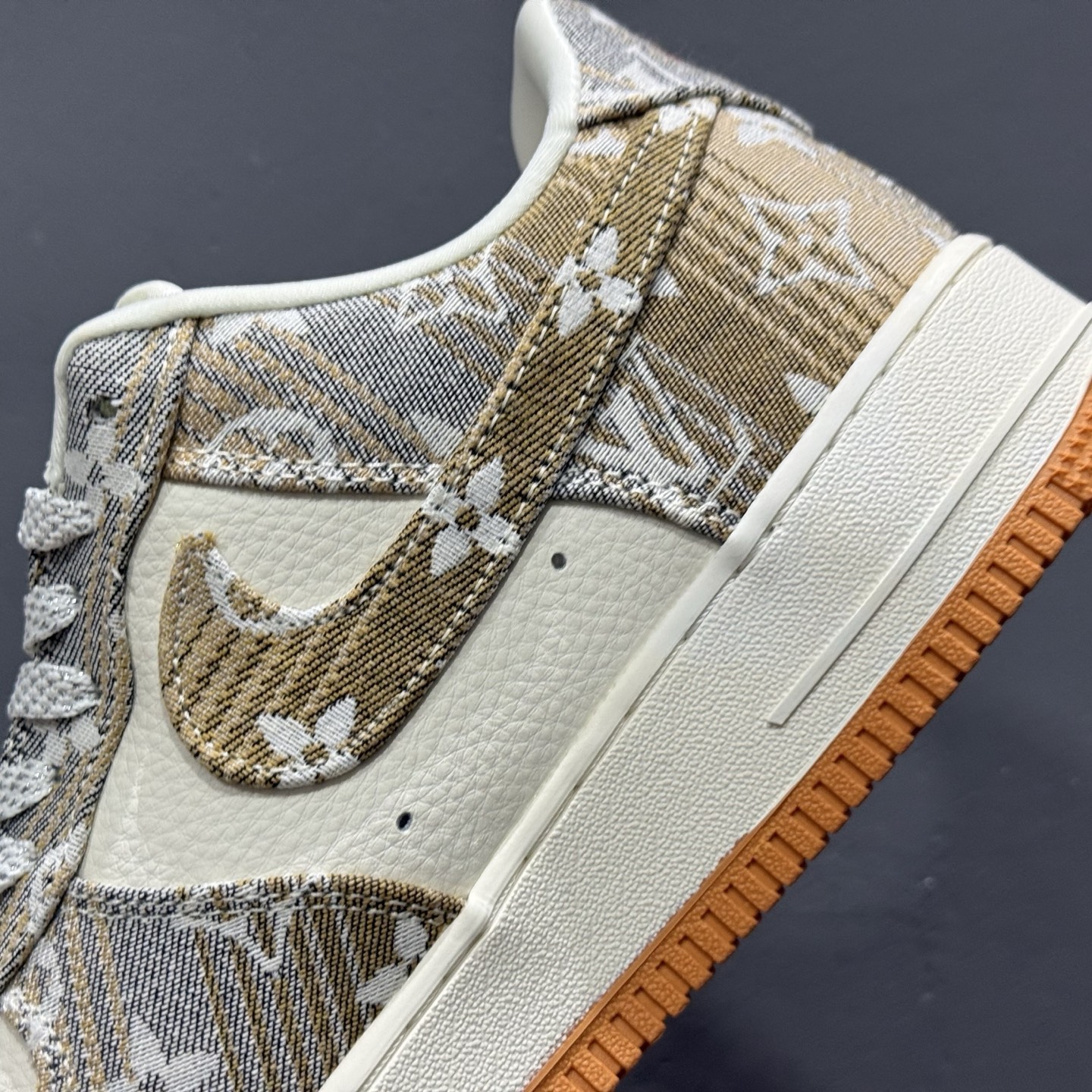 Nike Air Force 1'07 Low LV联名 灰棕花布 空军一号低帮休闲板鞋 DF0188-076