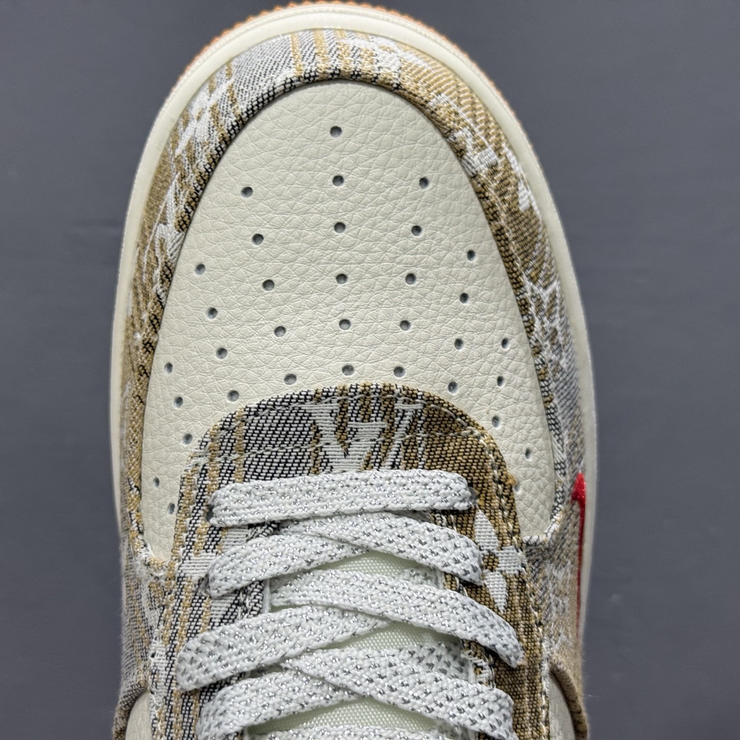 Nike Air Force 1'07 Low LV联名 灰棕花布 空军一号低帮休闲板鞋 DF0188-076