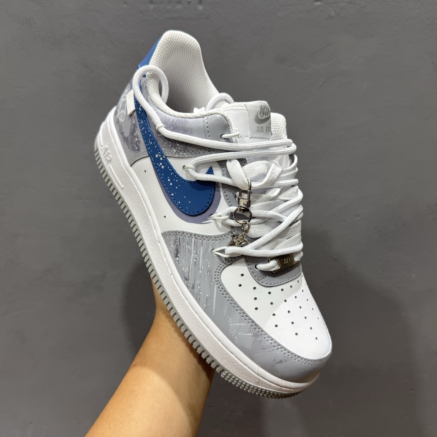 Nike Air Force 1'07 Low 繁星似点 空军一号低帮休闲板鞋 ZH0316-099