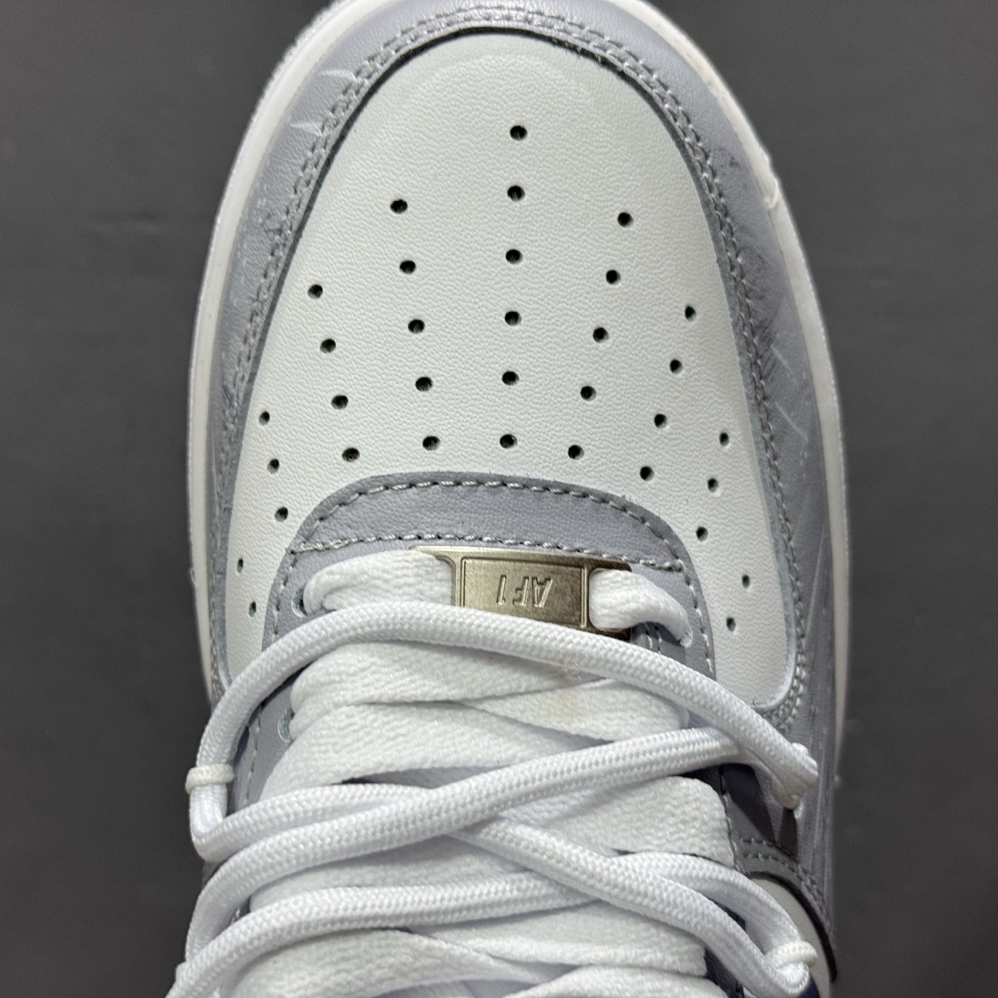 Nike Air Force 1'07 Low 繁星似点 空军一号低帮休闲板鞋 ZH0316-099