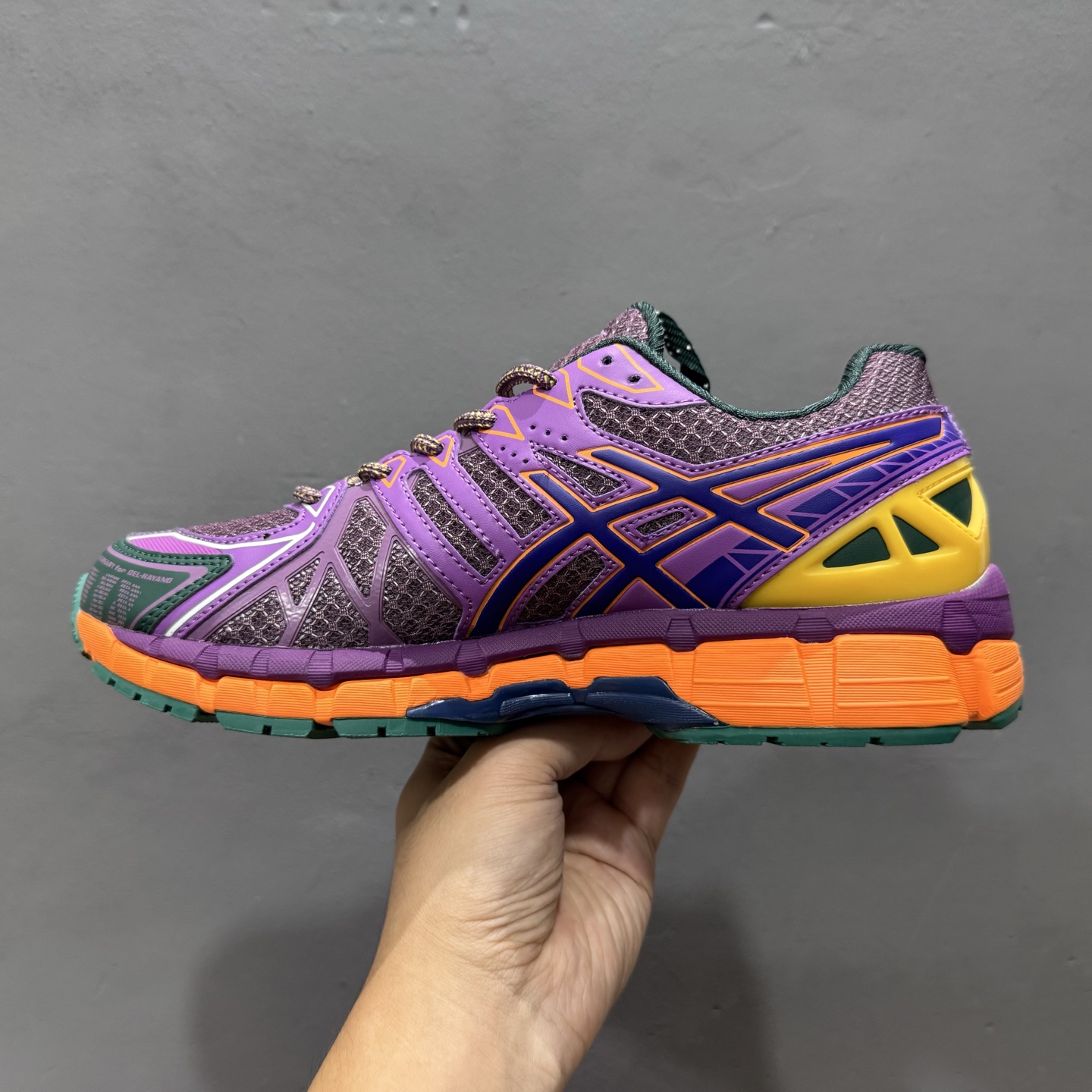 Asics Gel-Nimbus 10.1 亚瑟士复古先锋潮流拼接休闲跑步鞋 1203A723-100