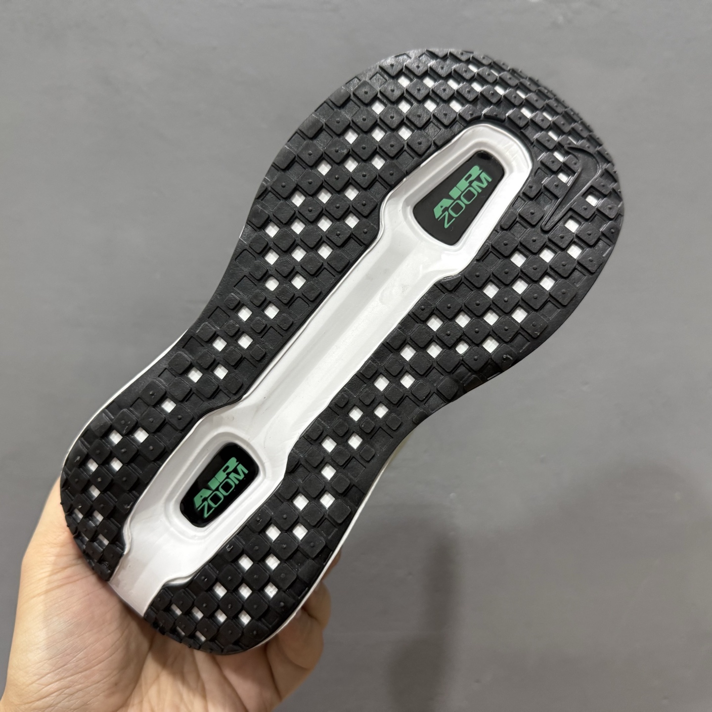 Nike Vomero premium Air气垫40周年 舒适百搭防滑耐磨 支撑缓震低帮 休闲跑步鞋 FM8453-014