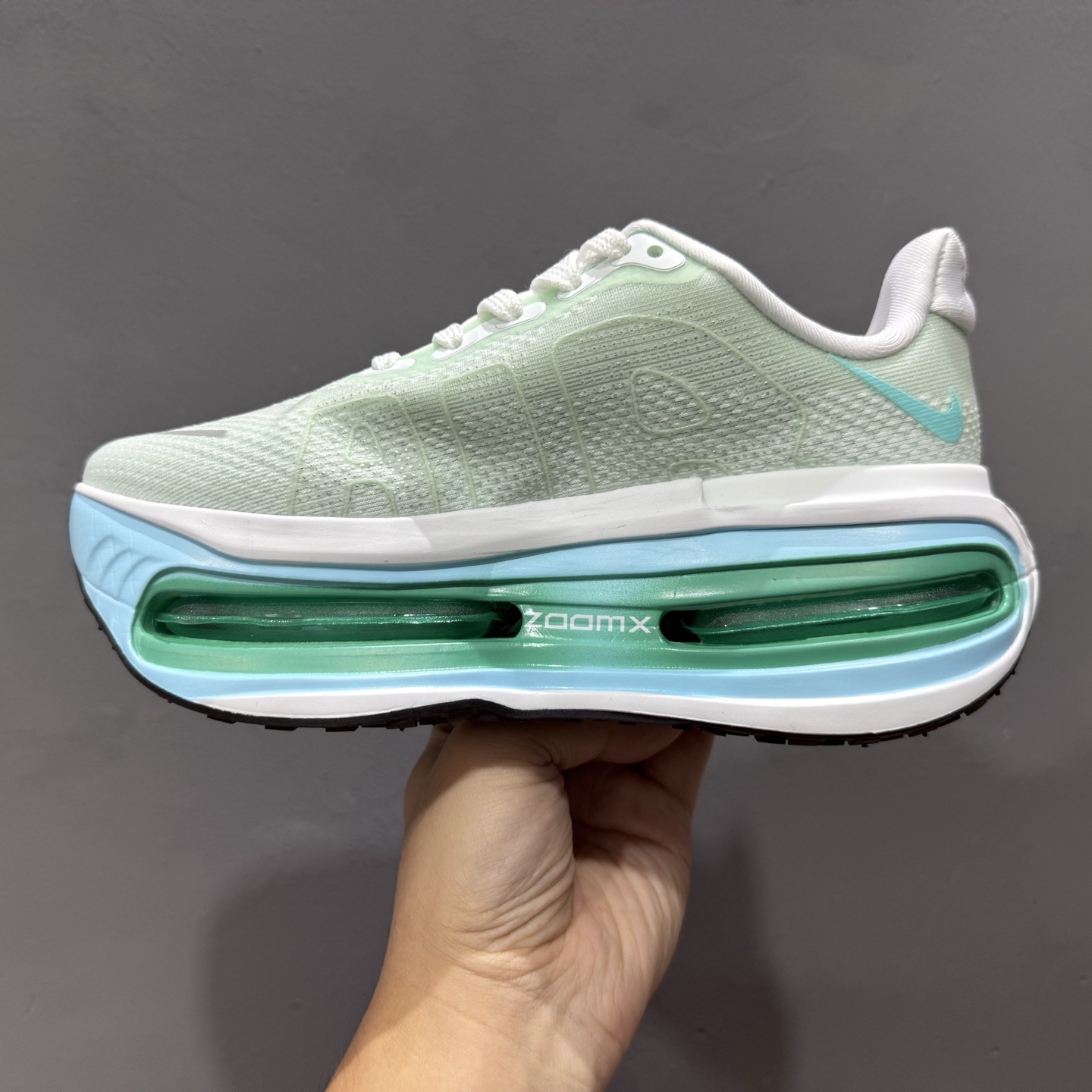 Nike Vomero premium Air气垫40周年 舒适百搭防滑耐磨 支撑缓震低帮 休闲跑步鞋 FM8453-014