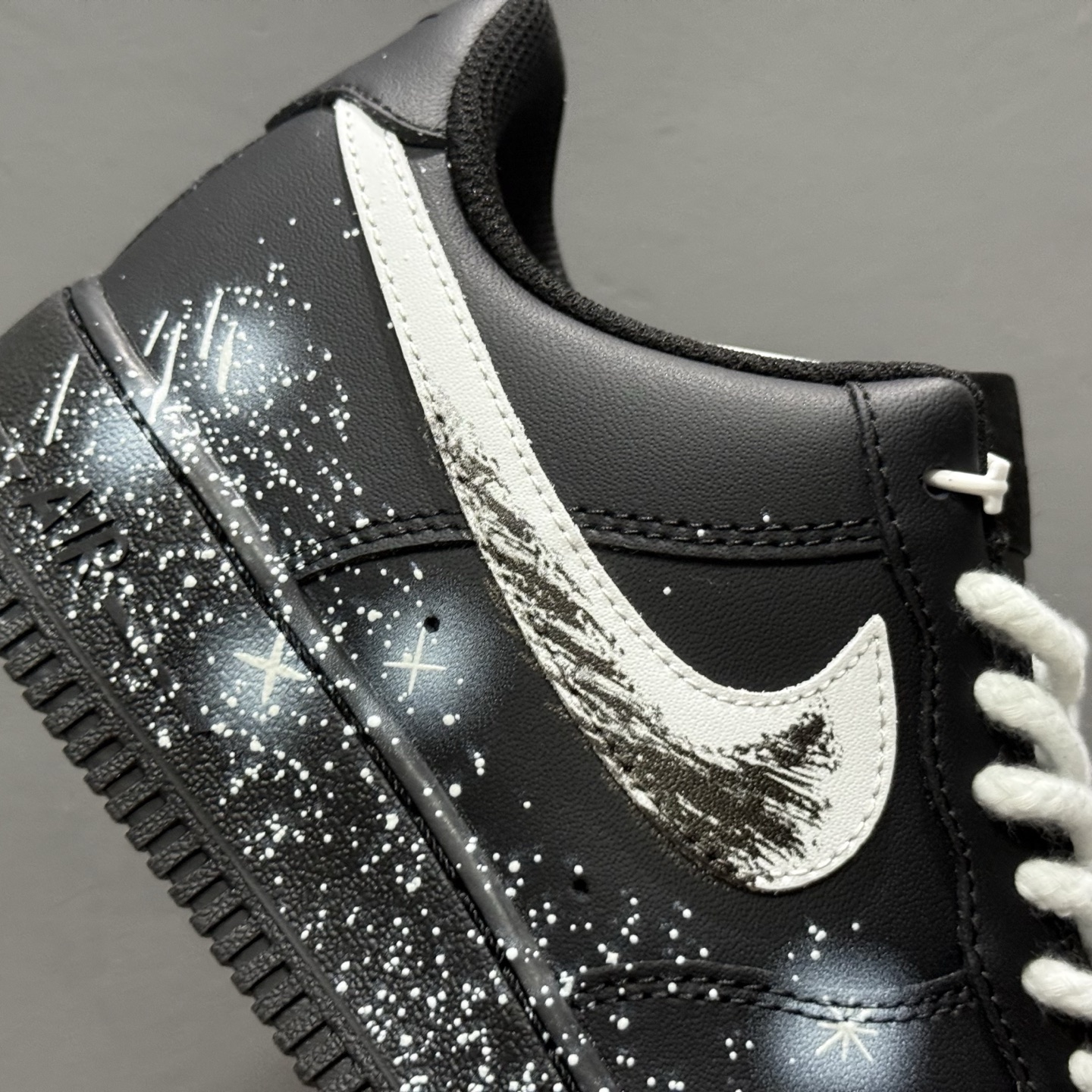 Nike Air Force 1'07 Low 二次元主题 黑色空间 空军一号低帮休闲板鞋 ZH0316-101