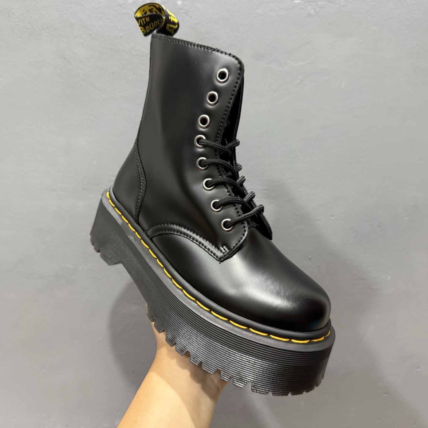 Dr.Martens 马汀博士 马丁靴 1460 经典款8孔系列 软面 哑光面 黑色荔枝皮