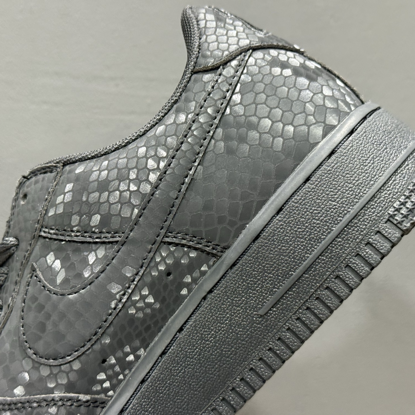 Nike Air Force 1'07 Low 科比 空军一号低帮休闲板鞋 IB0018-004