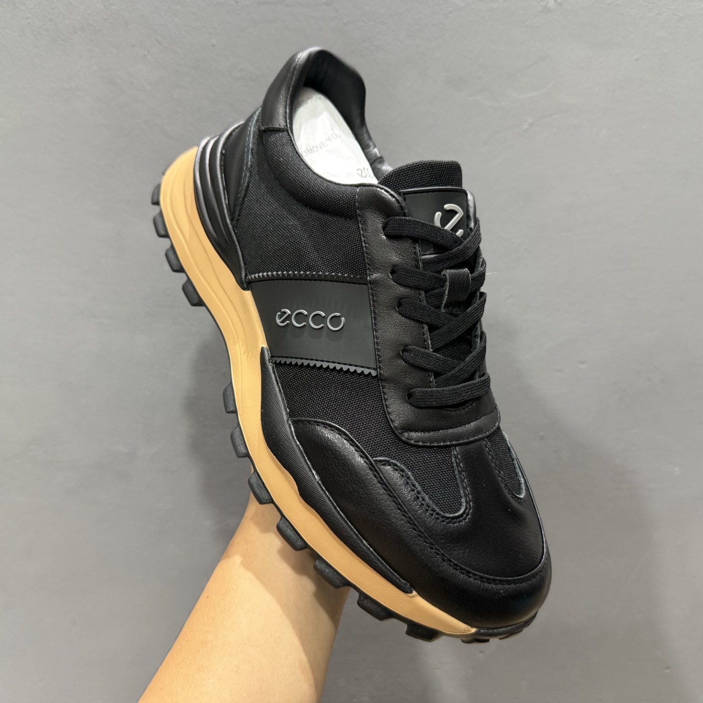 Ecco爱步男鞋百搭运动鞋男款 四季款阿甘鞋休闲华夫鞋复古跑鞋