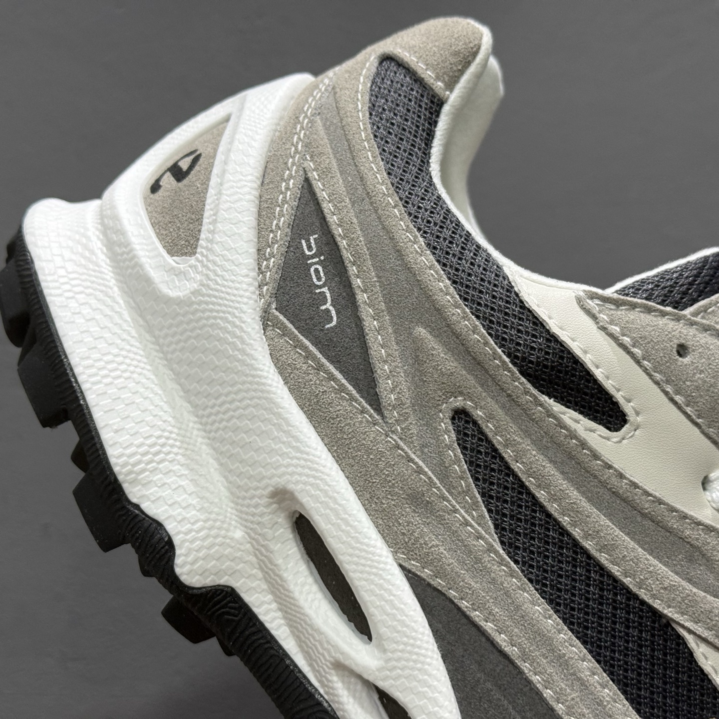 L/ Ecco 爱步 广东原厂 系列运动休闲板鞋