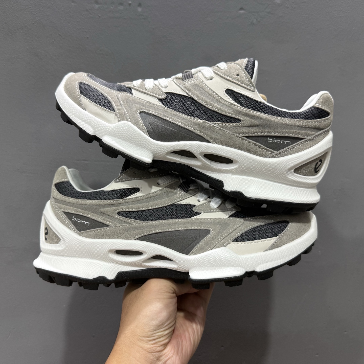 L/ Ecco 爱步 广东原厂 系列运动休闲板鞋