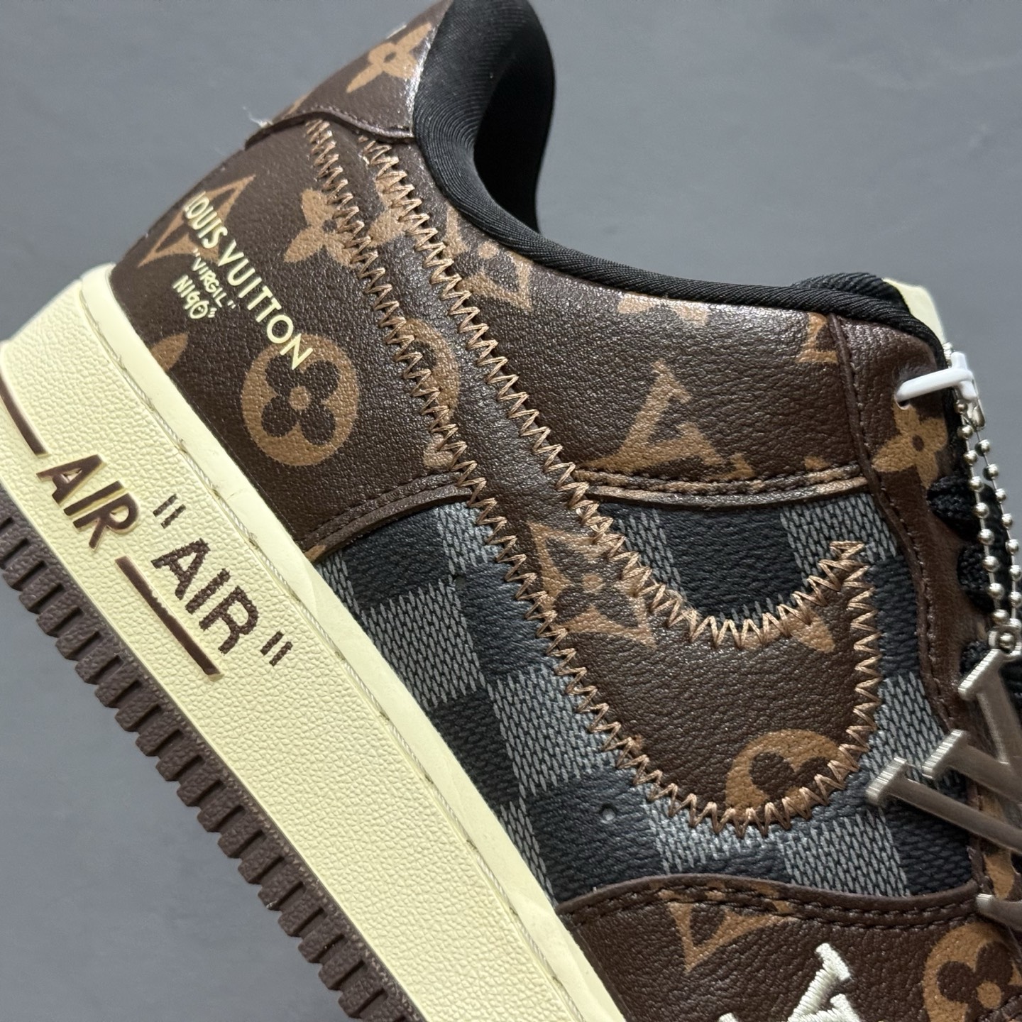 Nike Air Force 1'07 Low LV联名 咖啡灰 空军一号低帮休闲板鞋 SC0601-563