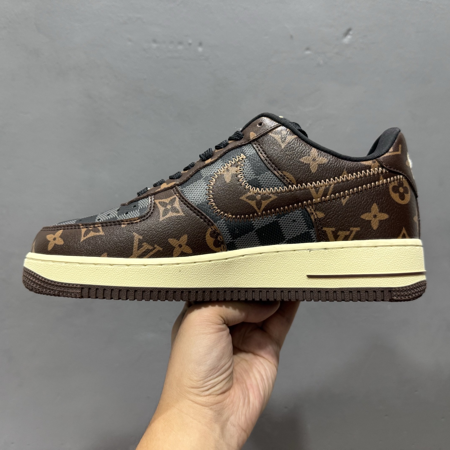 Nike Air Force 1'07 Low LV联名 咖啡灰 空军一号低帮休闲板鞋 SC0601-563