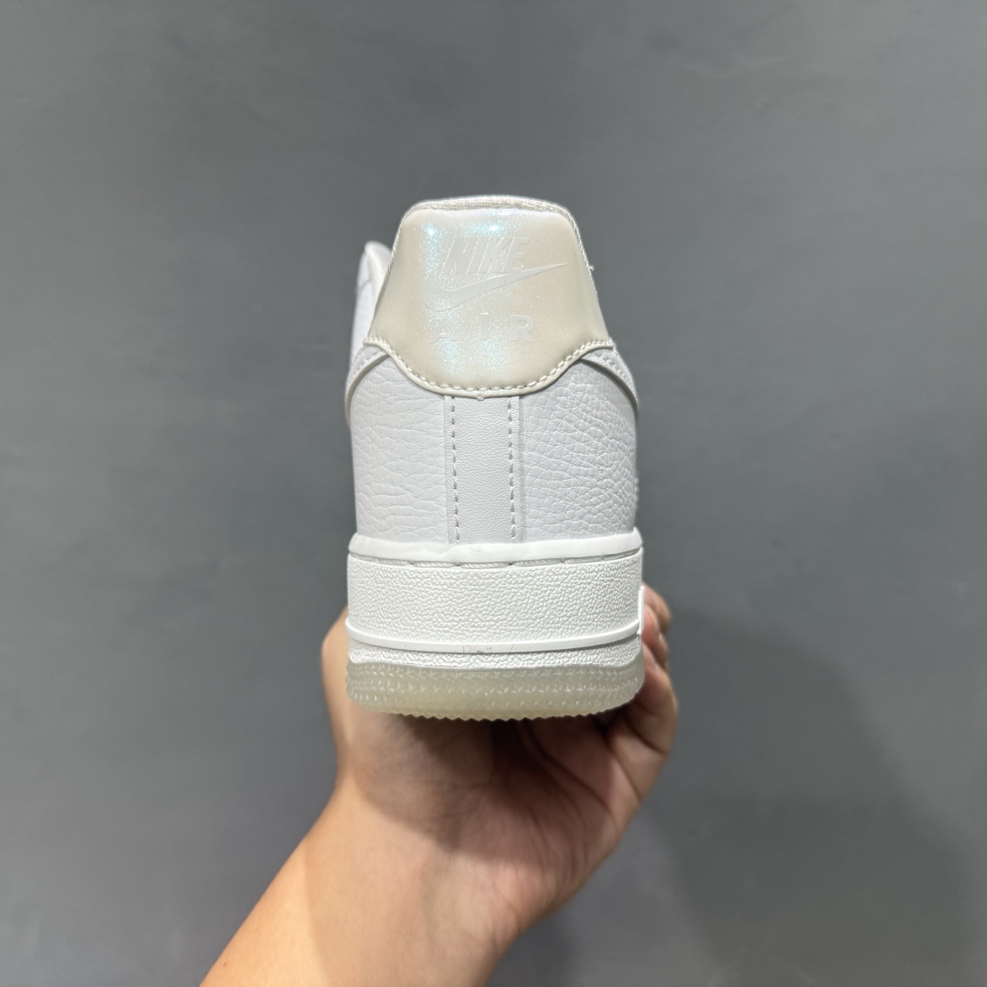 AIR FORCE 1 '07 原低帮空军版型专注外贸渠道 全掌内置蜂窝气垫 原盒配件 原厂中底钢印 拉帮完美 IH3204-100