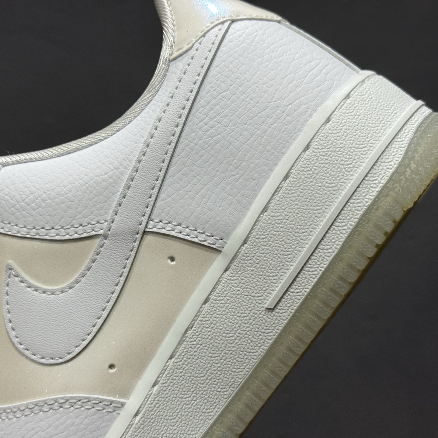 AIR FORCE 1 '07 原低帮空军版型专注外贸渠道 全掌内置蜂窝气垫 原盒配件 原厂中底钢印 拉帮完美 IH3204-100