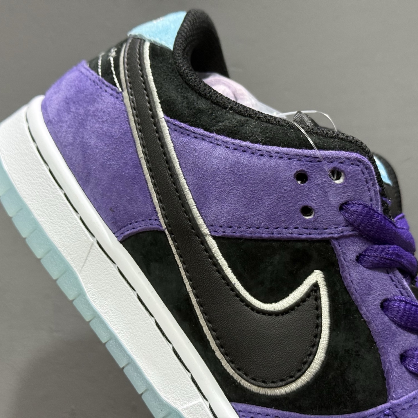 Nike SB Dunk Low pro 独家版型蒸餾加工帶來的是更好的视觉和脚感体验 HJ0513-500