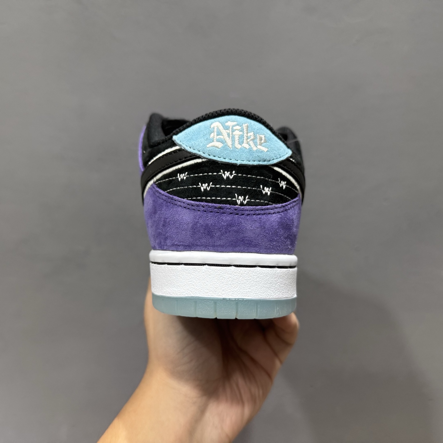 Nike SB Dunk Low pro 独家版型蒸餾加工帶來的是更好的视觉和脚感体验 HJ0513-500