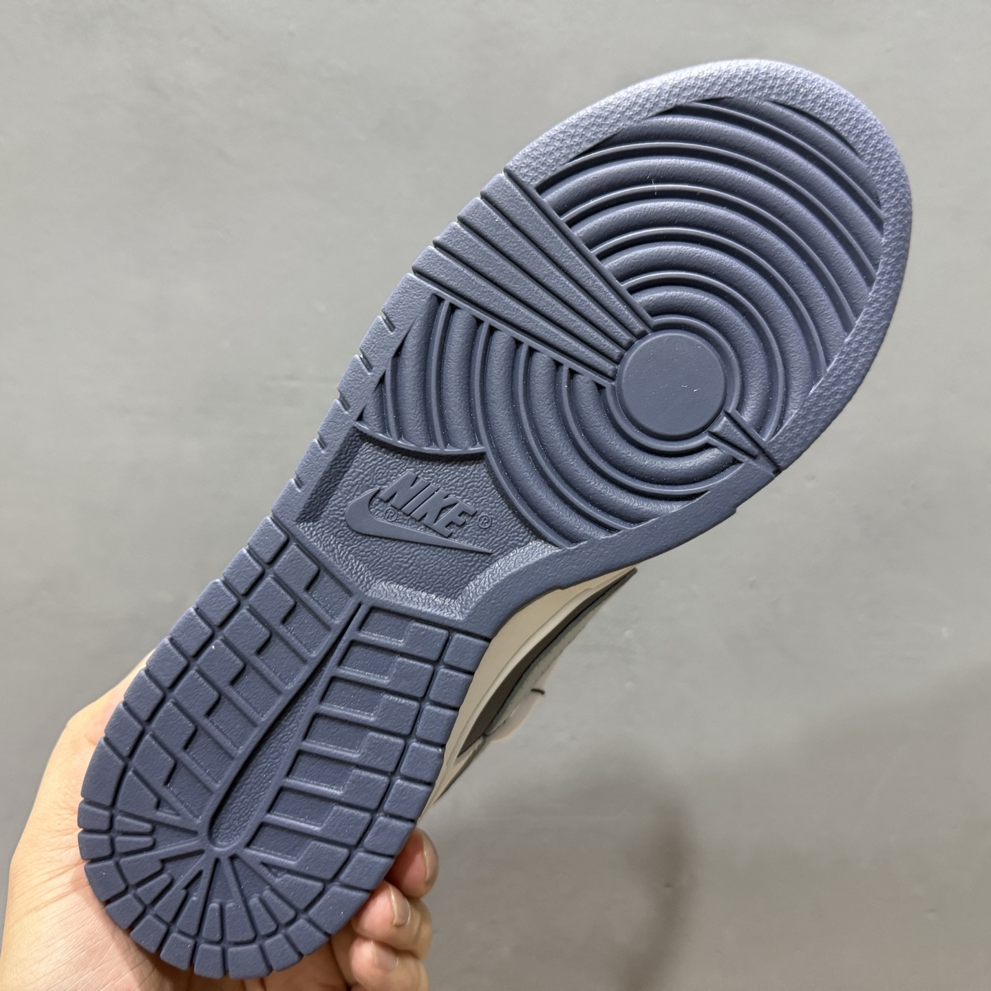 Nike Dunk Low RETRO 联名款 耐克 低帮休闲运动板鞋 WB0512 086