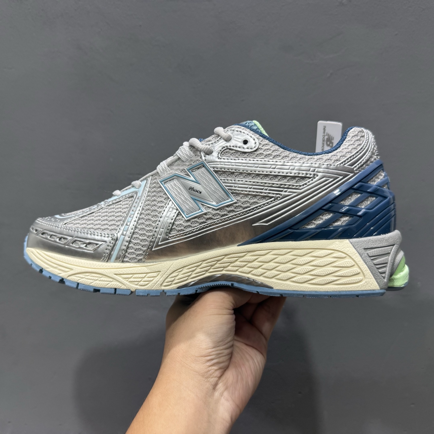 New Balance 1906系列复古老爹风休闲运动慢跑鞋 U1906RCR