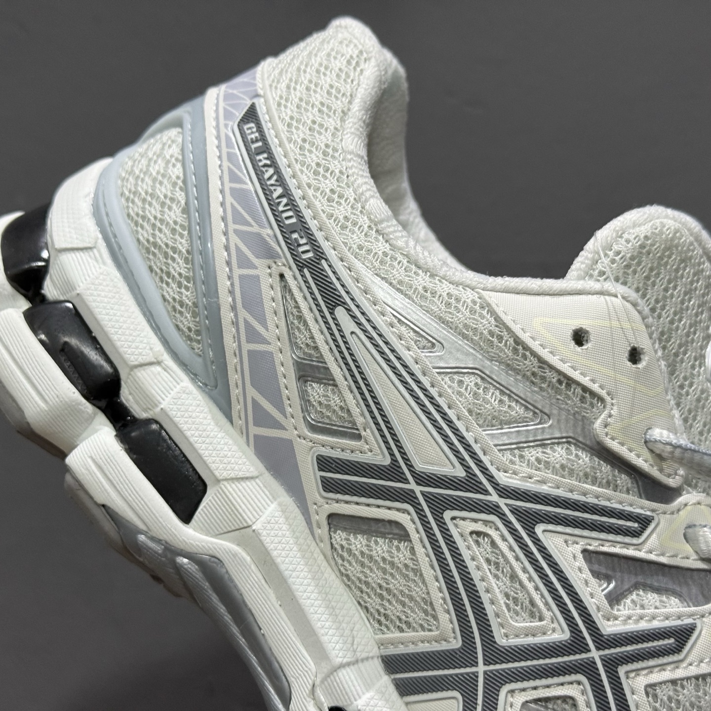 Asics Trabuco Max 4 亚瑟士运动休闲透气专业跑鞋