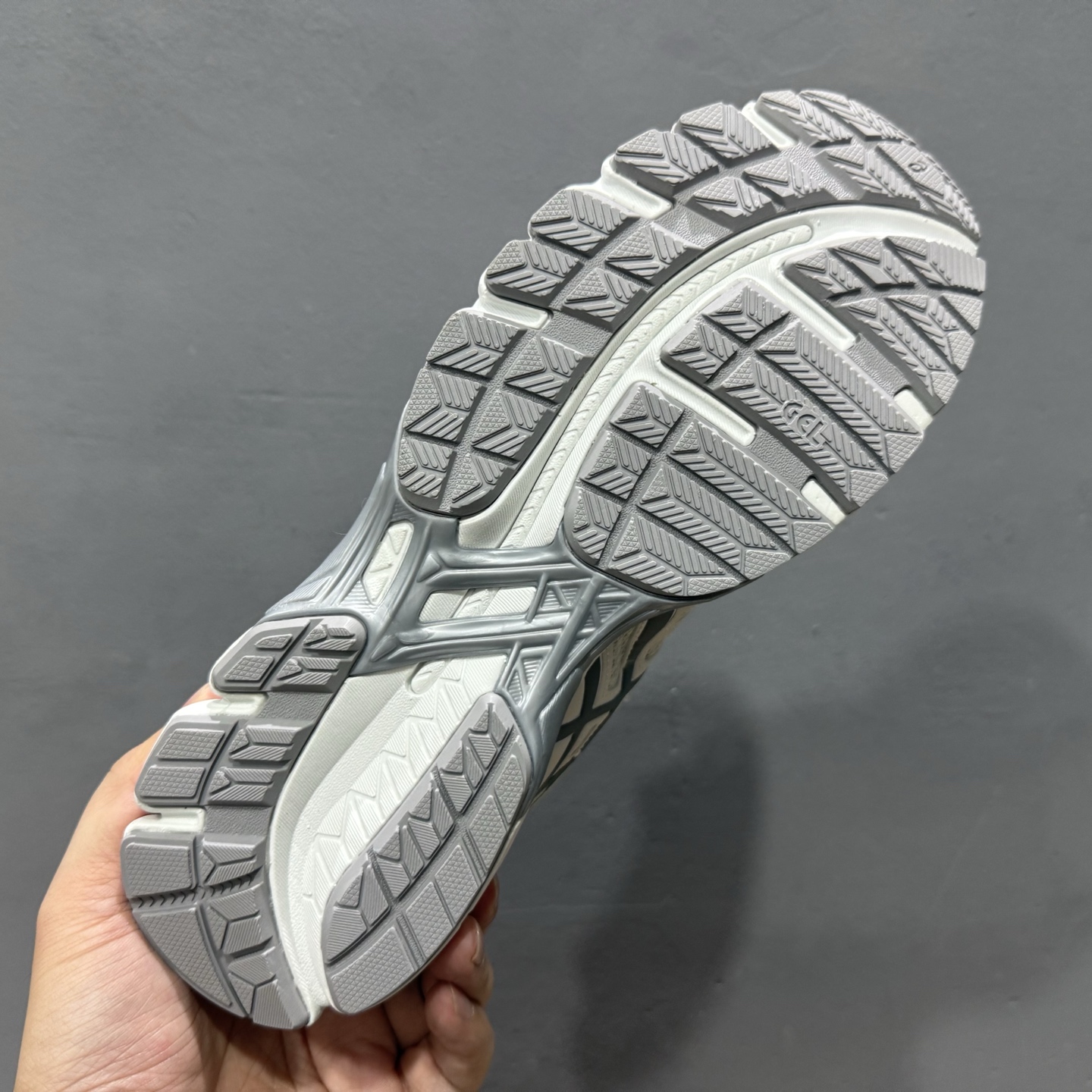 Asics Trabuco Max 4 亚瑟士运动休闲透气专业跑鞋