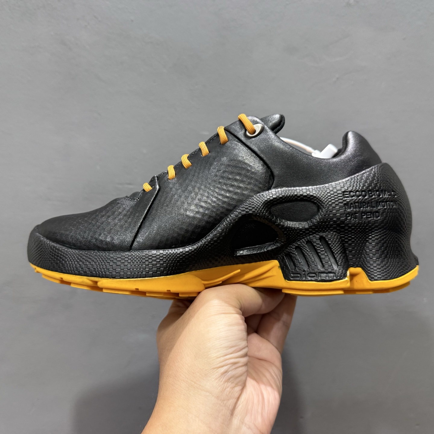 ECCO爱步老爹鞋男士夏季新款 全头层百搭潮流户外运动鞋 837594