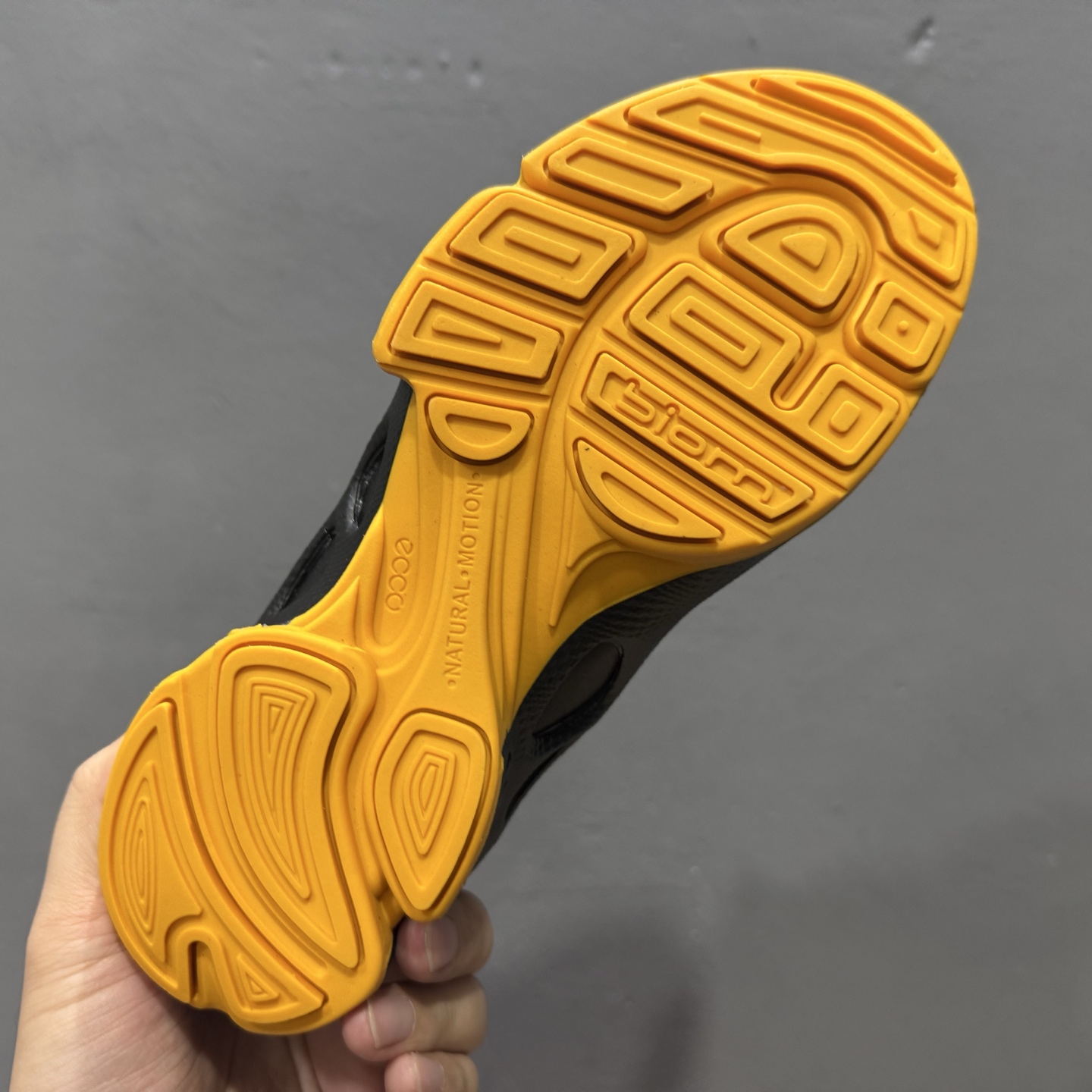 ECCO爱步老爹鞋男士夏季新款 全头层百搭潮流户外运动鞋 837594