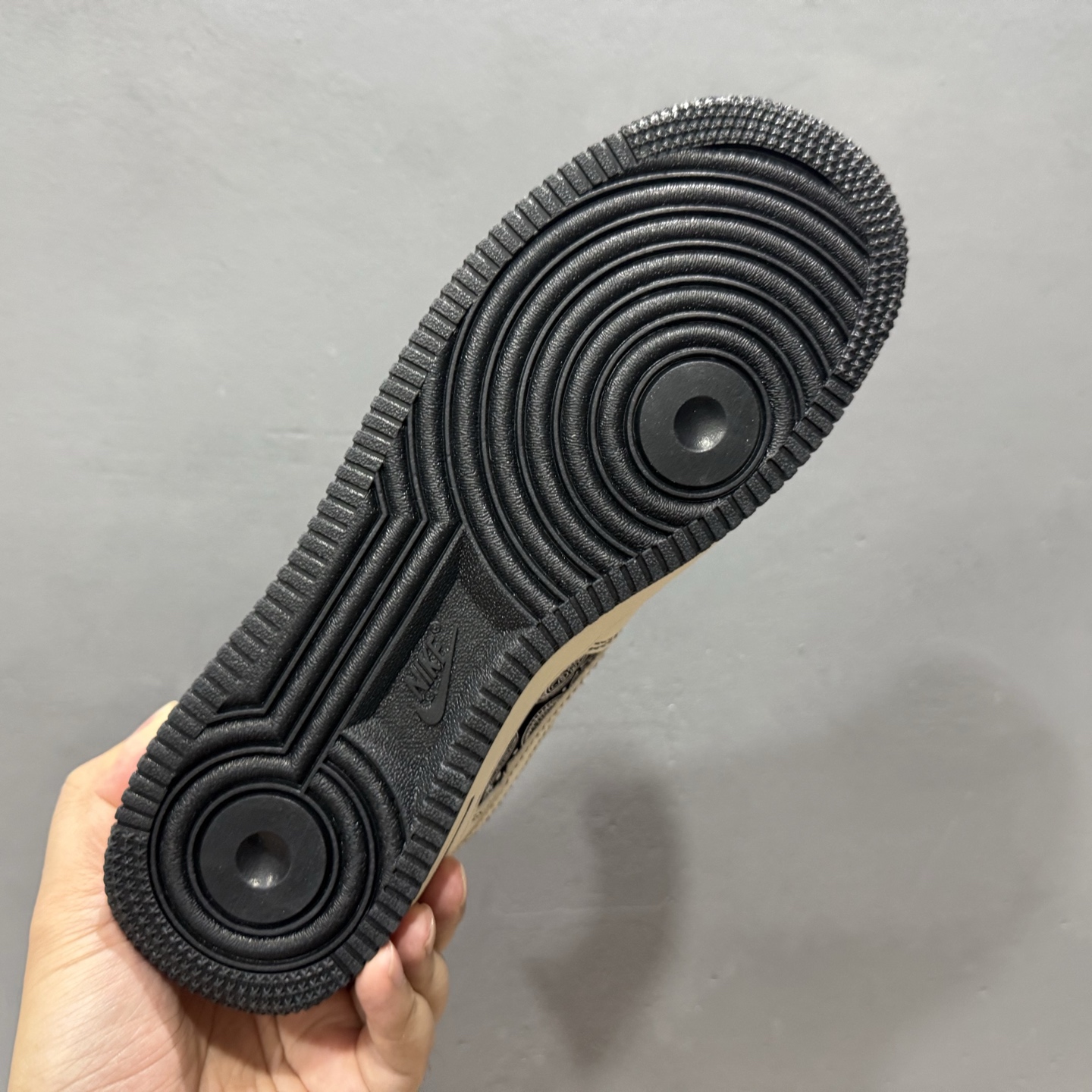 Nike Air Force 1'07 Low 腰果花 经典白黑 空军一号低帮休闲板鞋 ZD1988-005