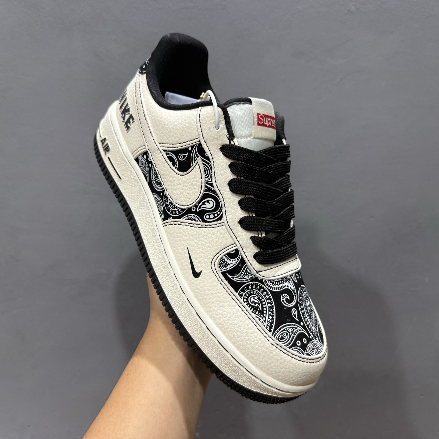 Nike Air Force 1'07 Low 腰果花 经典白黑 空军一号低帮休闲板鞋 ZD1988-005
