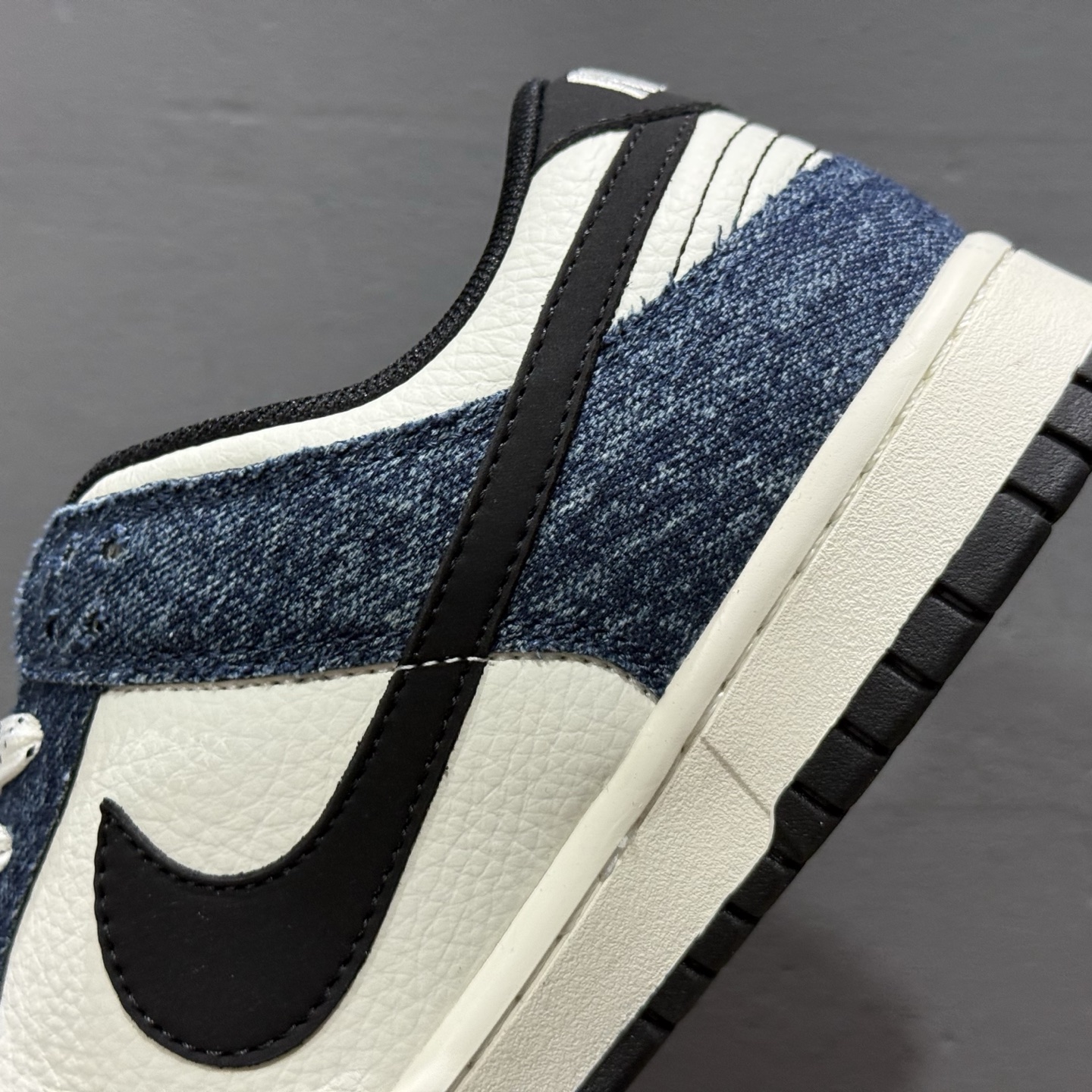 Nike SB Dunk Low 牛仔单宁 XD6188 049 331