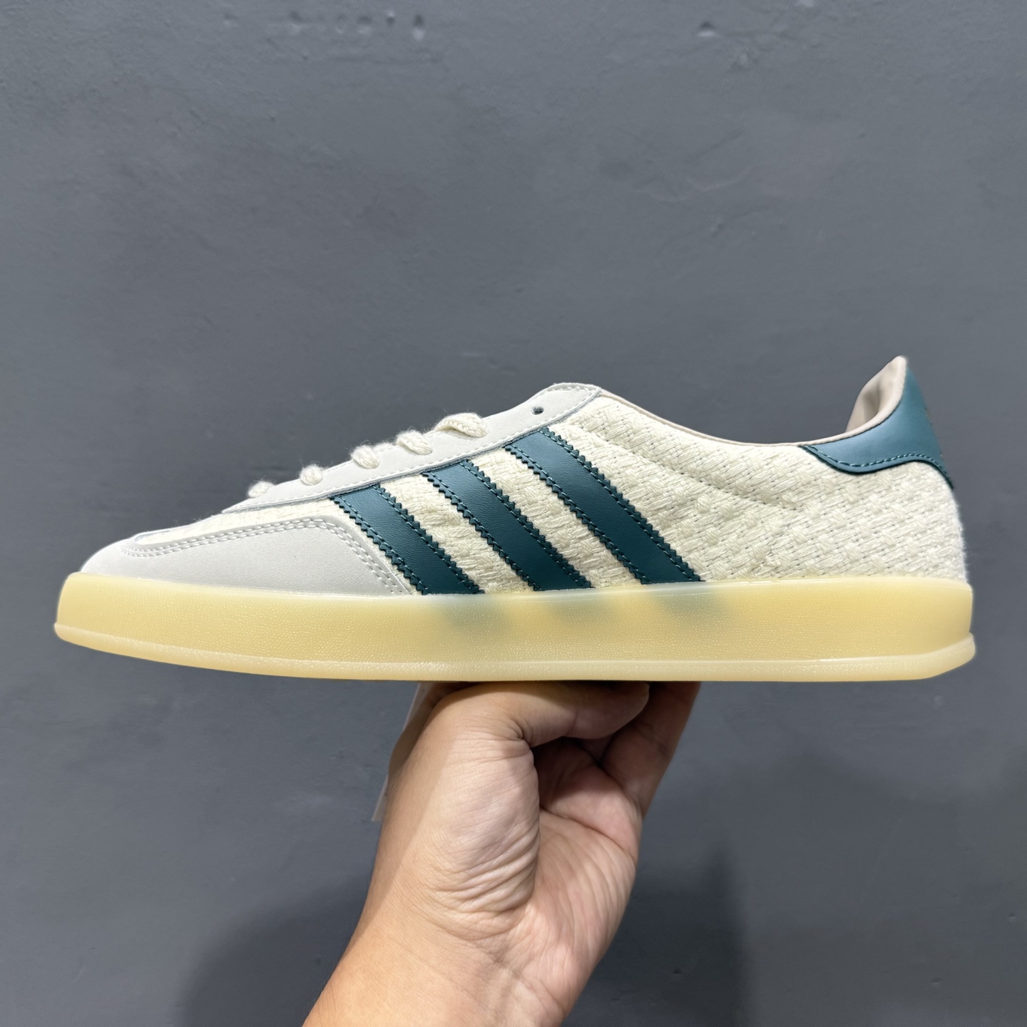 adidas originals GAZELLE INDOOR 米绿 JR3837