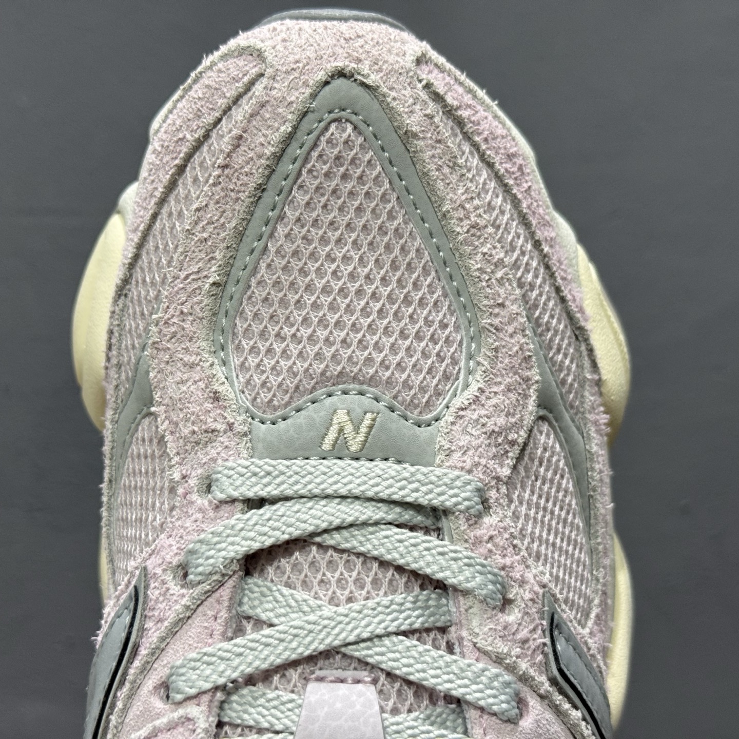 New Balance NB 9060 灰色 U9060ZGB