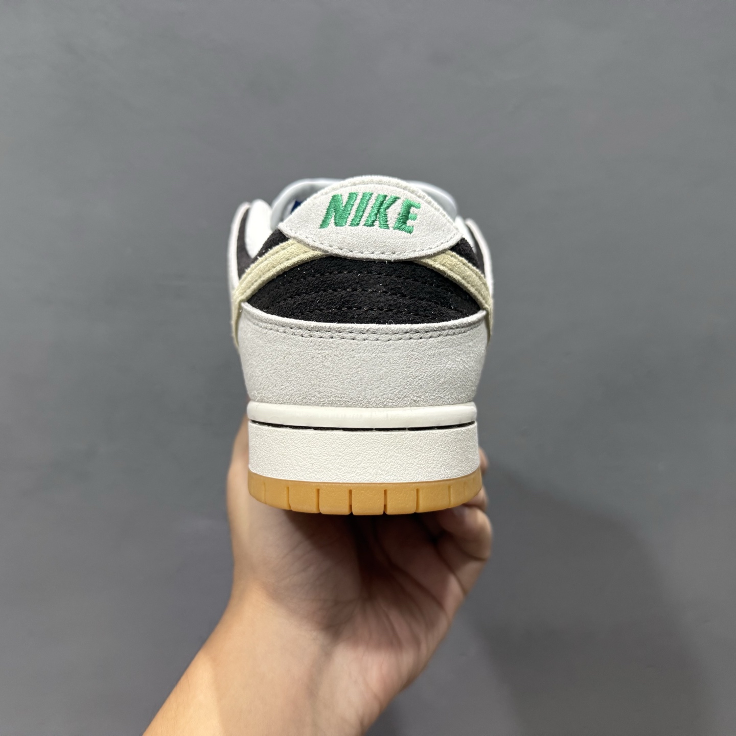 Nike SB Dunk Low 冰啡男孩 米棕 HF3704-001