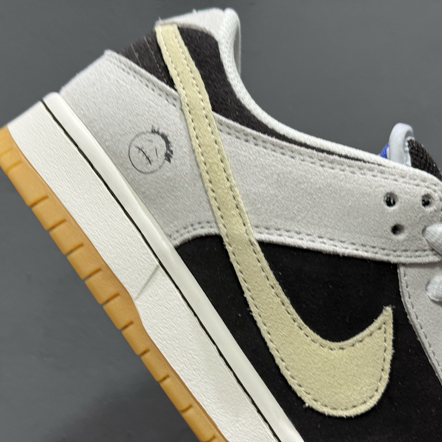 Nike SB Dunk Low 冰啡男孩 米棕 HF3704-001