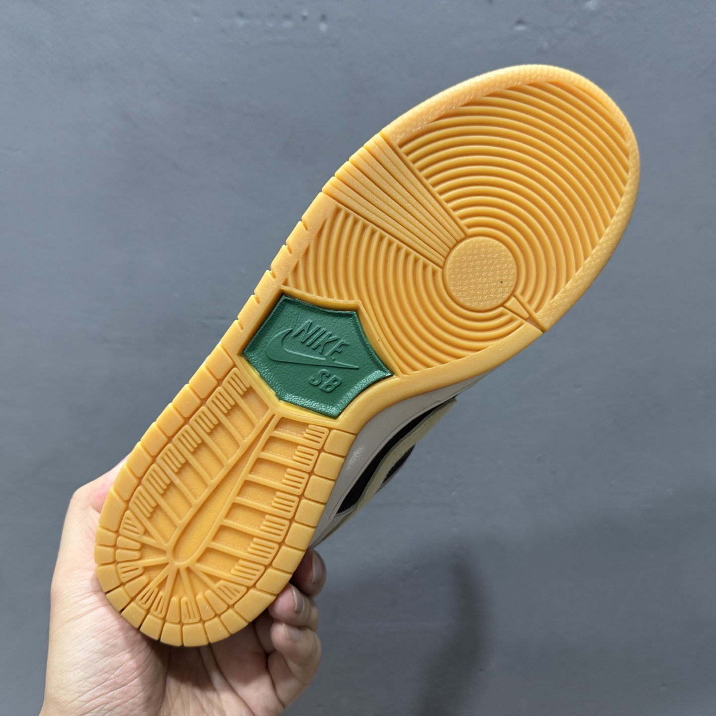 Nike SB Dunk Low 冰啡男孩 米棕 HF3704-001