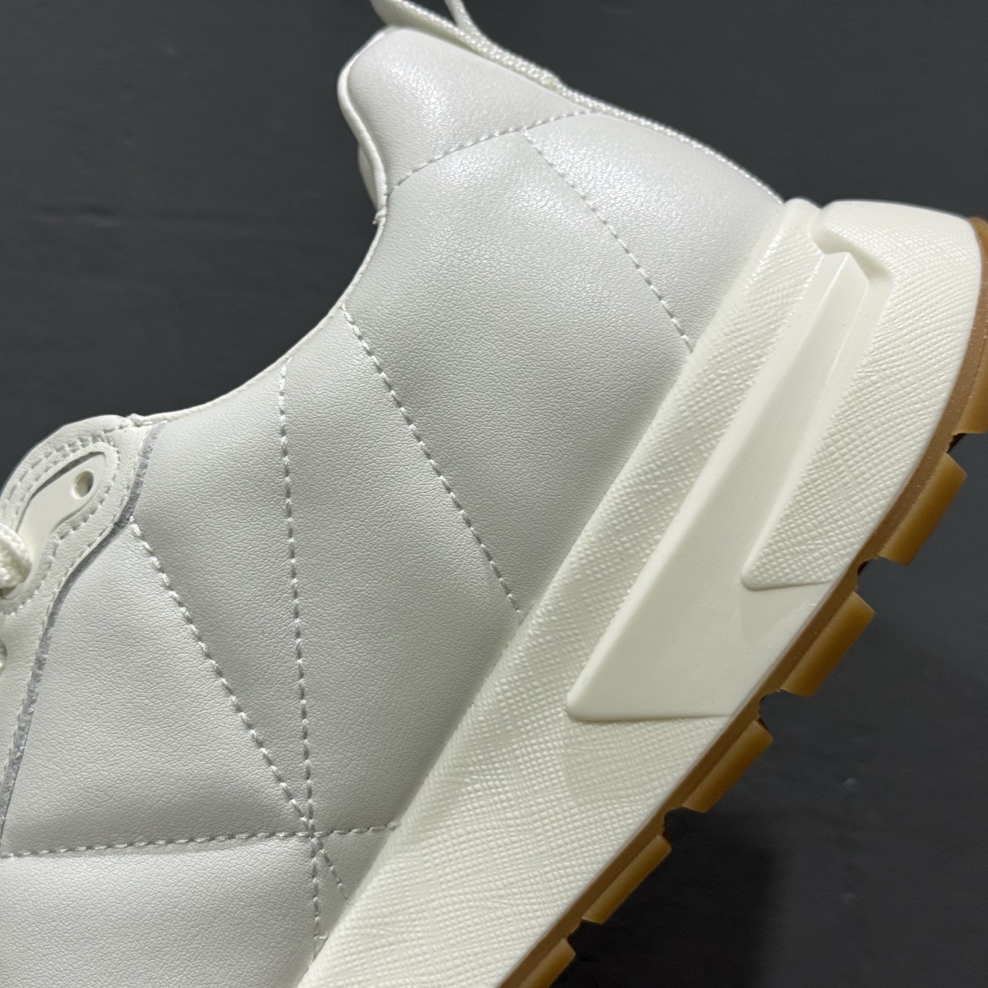 新货#PRADA普拉达 厚底徽标系带运动休闲男鞋系列