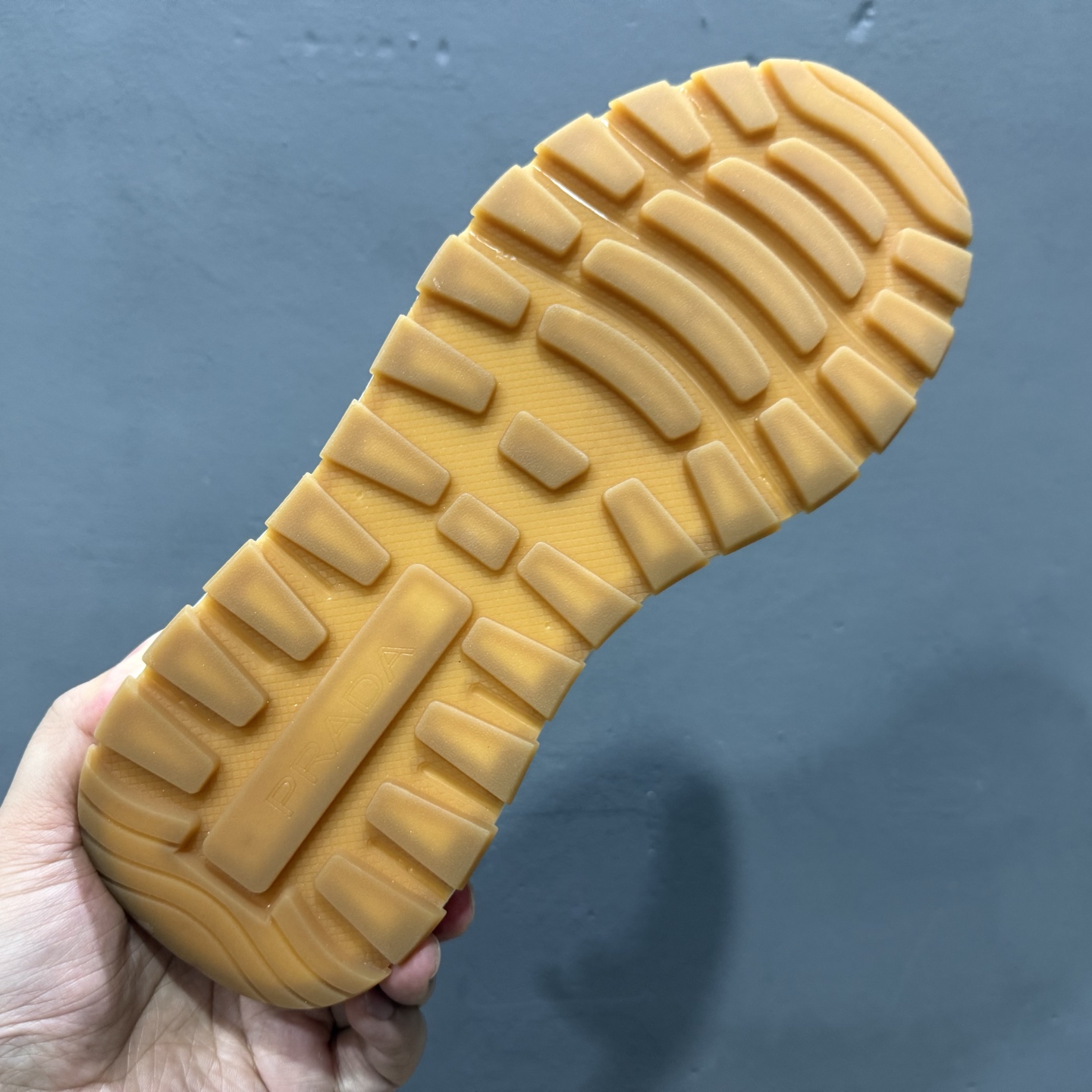 新货#PRADA普拉达 厚底徽标系带运动休闲男鞋系列