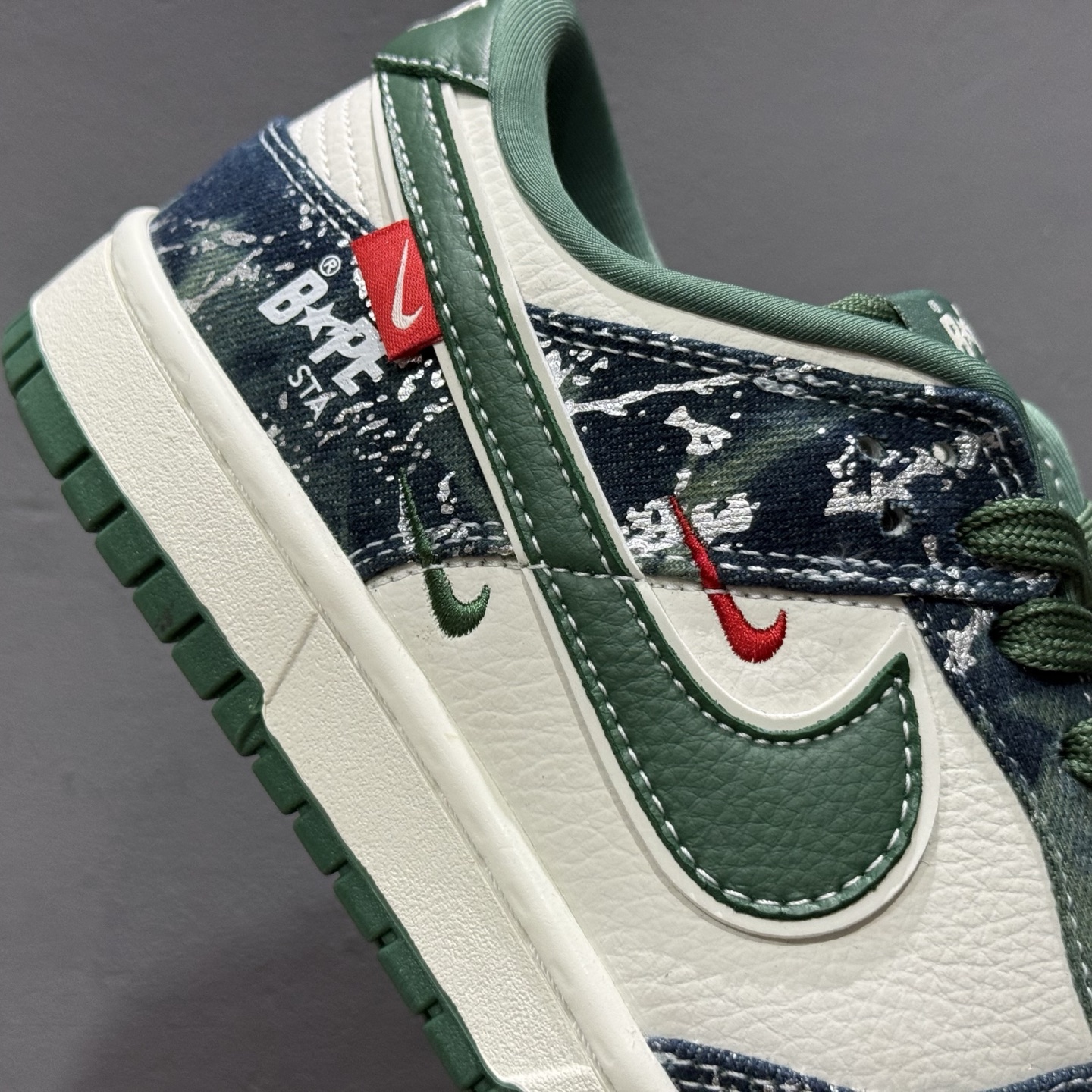 Nike SB Dunk Low BAPE联名 白军绿 周年高端定制 低帮休闲板鞋 SC0601-465