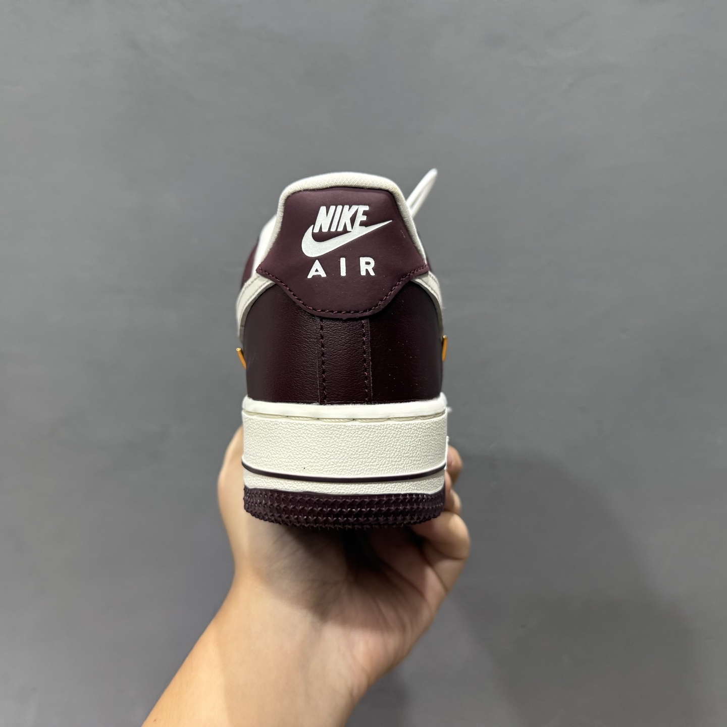 Nike Air Force 1'07 Low 空军一号低帮休闲板鞋 IR0485-611
