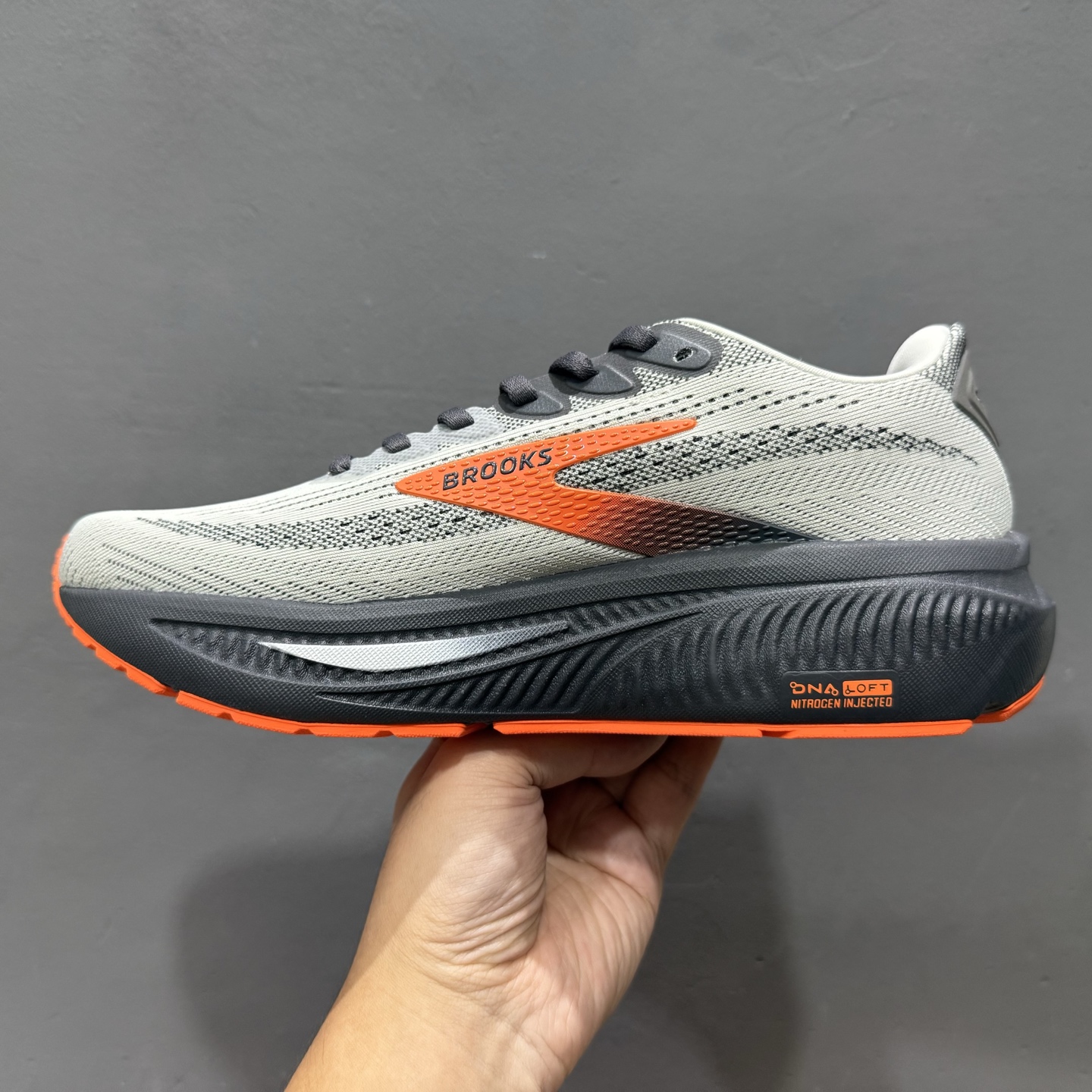 外贸热款专供 Brooks 布鲁克斯 Ghost 17 网面运动鞋 1104421D048-101